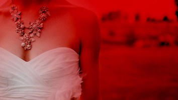 Bride Bans Meat-Eating Guests From Her Wedding, Including Family And Members Of Her Bridal Party