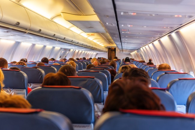 social distancing on airplane