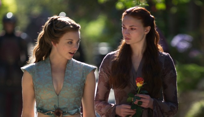Sophie Turner on Experimenting With Sexuality: Everyone Experiments. I Love a Soul, Not a Gender