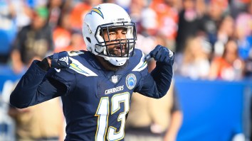 Le’Veon Bell Gets Angry After Keenan Allen Tells Him That His New Rap Song Is Trash On Twitter