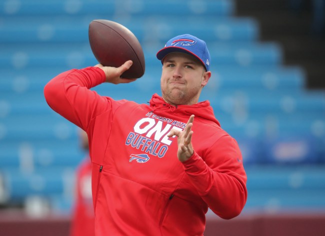 Matt Barkley asked to be paid by NFL teams in Bitcoin and got absolutely shut down.