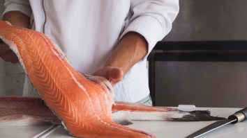 Alaskan Fisherman Shows How To Properly Fillet A Salmon, A Skill Every Guy Should Know