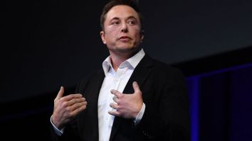 We Now Live In A World Where Monkeys Can Control Computers With Their Minds Thanks To Elon Musk