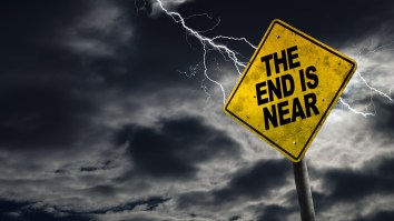 Expert Predicts The Human Race Will Become Extinct In The Next 760 Years, So That Kind Of Sucks
