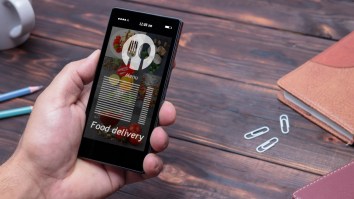 How DoorDash Uses A Shady Practice To Pocket Tip Money Given To Delivery Workers