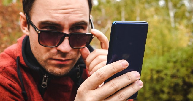 Guy Goes On First Date Gets Text Request To Turn On Read Receipts