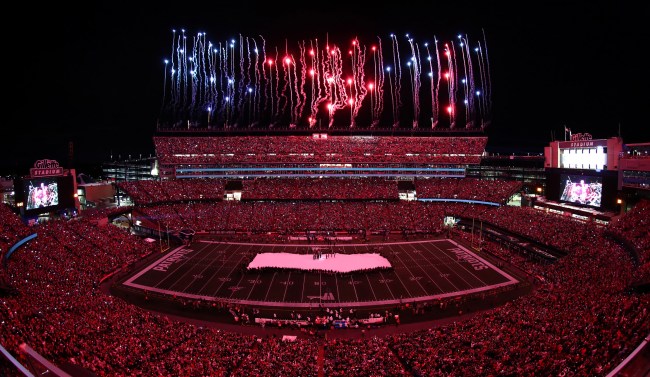 Elizabeth Turner Was The Woman Sitting By Ryan Eggold At Patriots Game
