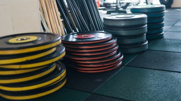 Powerlifter Julius Maddox Sets A New Bench Press World Record At 739.6-Pounds