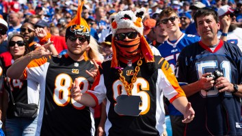 Hopeless Bengals Fans Is Sleeping In A Tent On His Roof Until His Team Wins One Game
