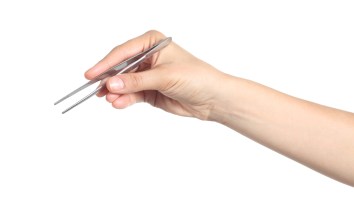 22-Year-Old Got A Pair Of Tweezers Lodged In His ‘Manhood’ And They Stayed Stuck There For FOUR Years
