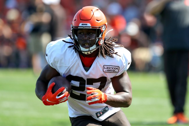 Kareem Hunt Begins Practicing With The Cleveland Browns Reactions