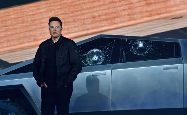 Elon Musk Cybertruck broken windows