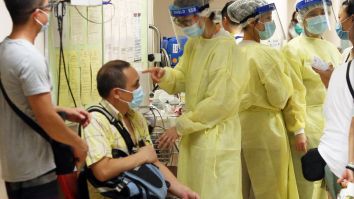 Mystery Illness Infected 200 People In China And May Have Spread To 4,500, US Airports Testing For Deadly Coronavirus