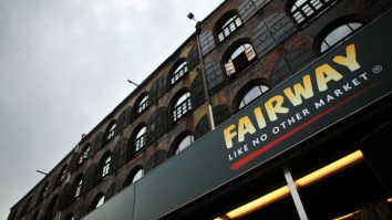 As Fairway Market Files For Bankruptcy, The Villagers Of Brooklyn’s Red Hook Neighborhood Fear For Their Nutritional Lives (Update)