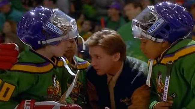 emilio estevez returning mighty ducks series