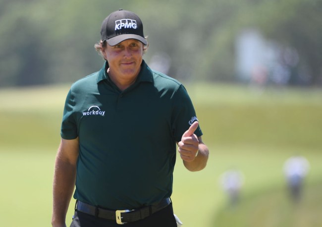 phil mickelson traffic jam helicopter