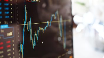 These 5 Legitimate Companies Will Give You Free Stocks
