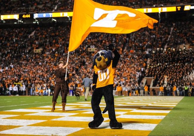 tennessee football player shot brandon davis