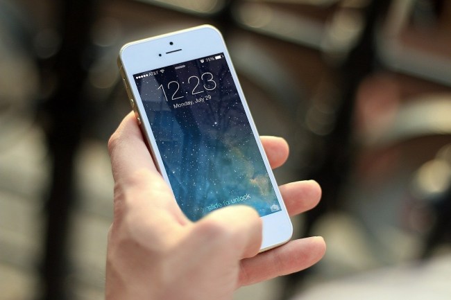 apple slowing down iphones settlement