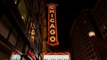 1,000 People Attend Cramped House Party In Chicago During Quarantine