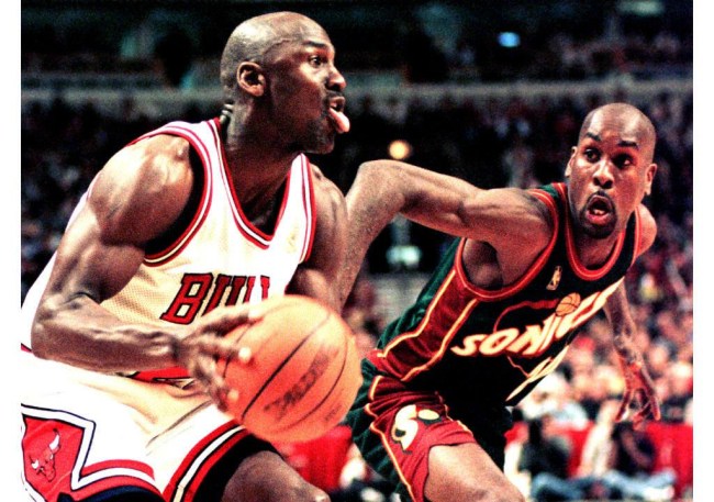 Gary Payton shares hilarious story about Michael Jordan dominating him after he talked trash during rookie season