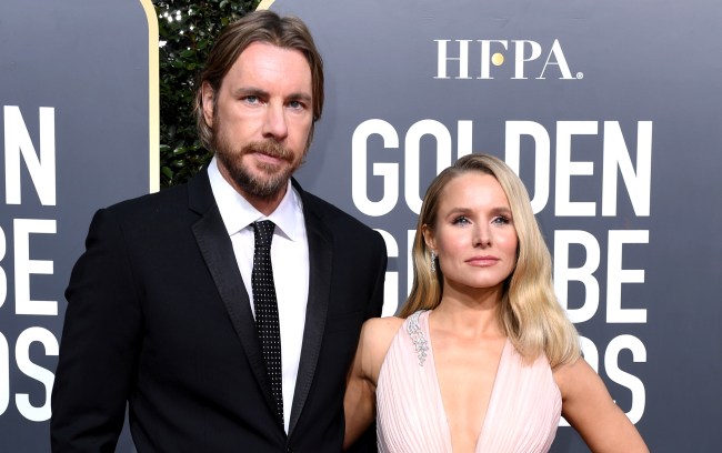 Kristen Bell Records Dax Shepard A Pin From His Own Broken Hand