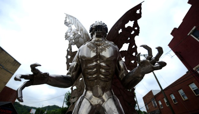 West Virginians Want Confederate Monuments Replaced With Mothman Statues