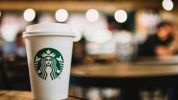 GoFundMe Page For Starbucks Barista Who Refused To Serve Maskless Customer Raises Stupid Amount Of Money
