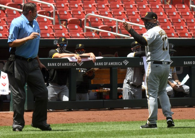 umpire pirates manager masked argument