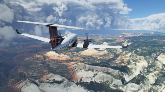 Microsoft Flight Simulator Players Are Chasing After Hurricane Laura