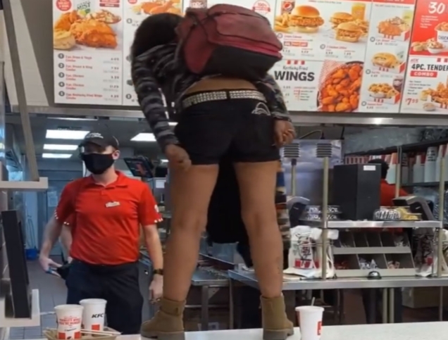 Maskless woman at KFC hops on counter, demands fried chicken and mashed potatoes but isn't served because she doesn't comply with COVID restrictions