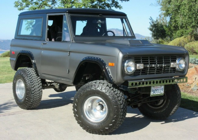 Best Vintage SUVs For Sale Online This Week