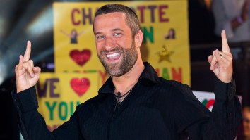 Sorry, Twitter, But Screech From ‘Saved By The Bell’ Did Not Die In A Prison Riot