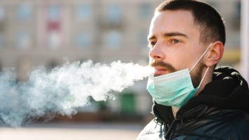 This Story From A Lady Who Broke Up With Her Anti-Mask Boyfriend Is OUTRAGEOUS