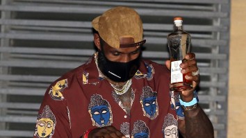 LeBron Tweets He Might Go Full Clooney And Give $1 Million To His Friends, Twitter Reacts