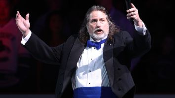 Vancouver Canucks’ Longtime Anthem Singer Gets Fired Via Twitter After Attending Anti-COVID Lockdown Rally