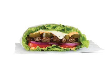 The Jalapeño Lettuce Wrap From Carl’s Jr. Is The Craveable Snack That’ll Spice Up Your 2021 Diet