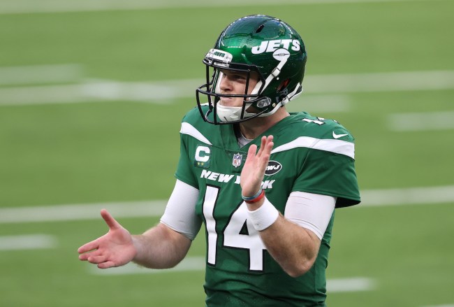 Former Cowboys head coach Jimmy Johnson defends Sam Darnold's talent while comparing him to Justin Fields