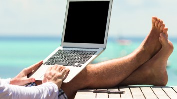 Hawaii Is Giving Away Free Plane Tickets To Remote Workers Looking For The Change Of Scenery You Could Probably Use Right Now