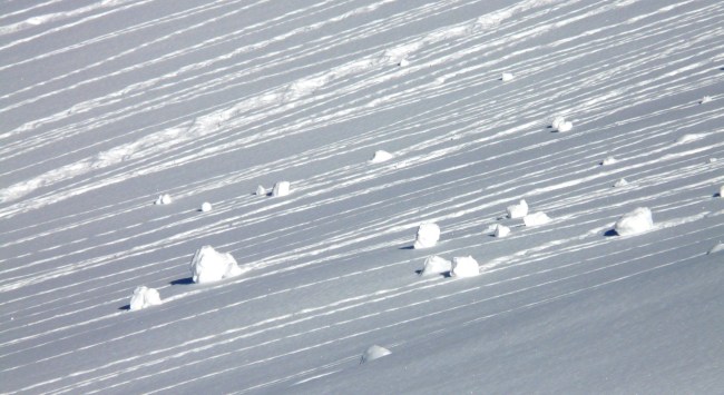 GoPro Footage Of A Snowboarder Getting Caught In A Avalanche