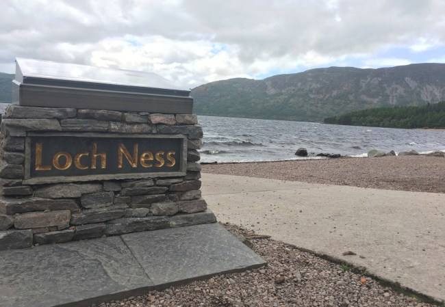 Loch Ness sign