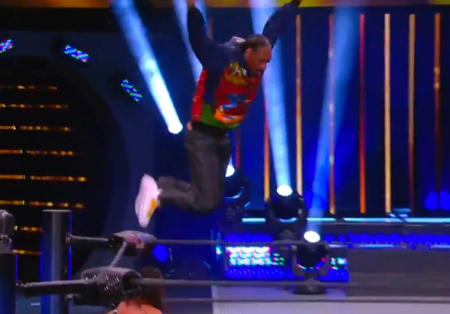 Snoop Dogg Splash AEW Dynamite