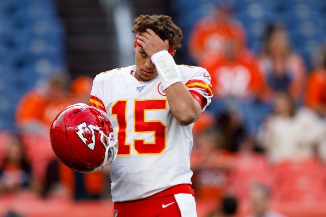 Patrick Mahomes was apparently in line to get a hiarcut from the Chiefs barber who tested positive for COVID
