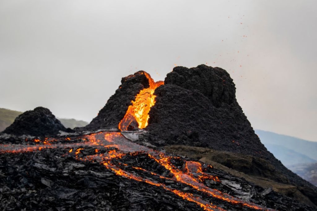 Fagradalsfjall volcano eruption Iceland