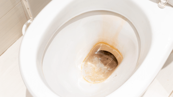 For Two Weeks, They’ve Shut Off The Water In Our Apartment; This Is How Bad Things Look