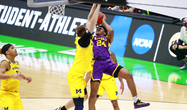 Sports Anchor Gives LSU NCAA Tournament Highlights Using MS Paint