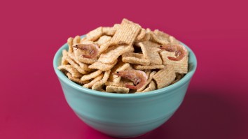 Man Finds Shrimp And Rat Poop In His Cinnamon Toast Crunch, Brand Replies With Absurd Response