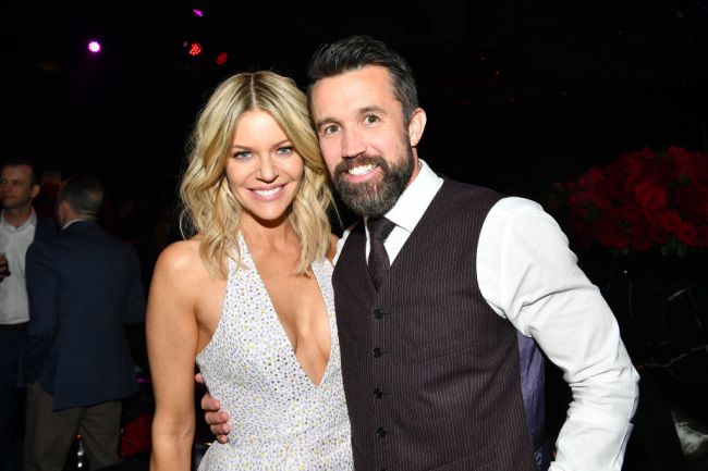 It’s Always Sunny in Philadelphia star Rob McElhenney tells Ryan Reynolds about him getting jacked.