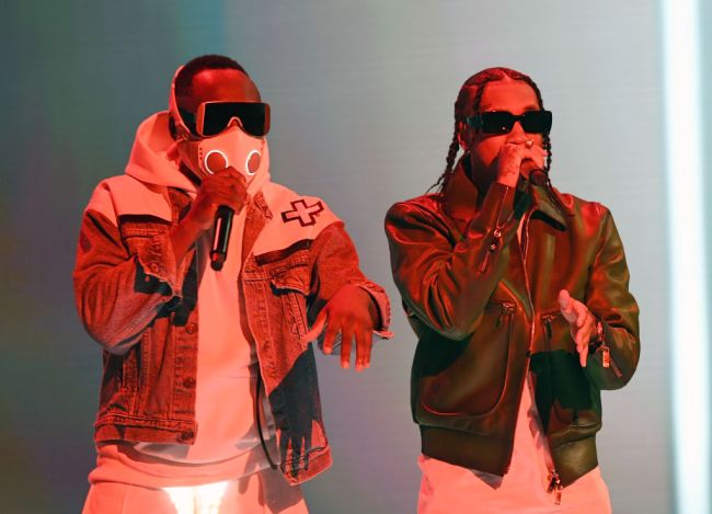 Will.I.Am, member of the group Black Eyed Peas announced a partnership with Honeywell to launch Xupermask, a high-tech face mask with noise cancelling earbuds, Bluetooth support and a HEPA filtration system.