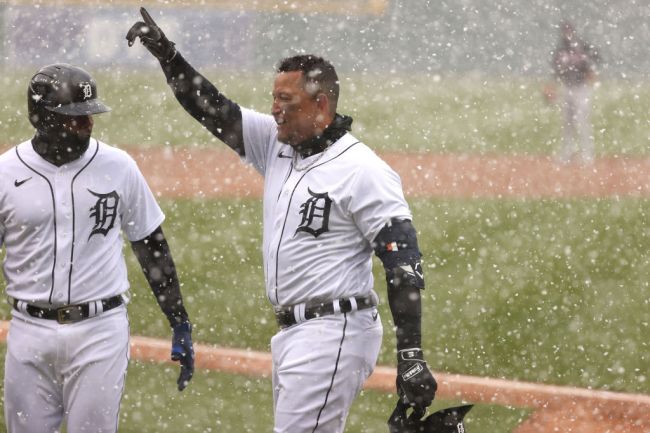 Miguel Cabrera Detroit Tigers Snow Cleveland Indians
